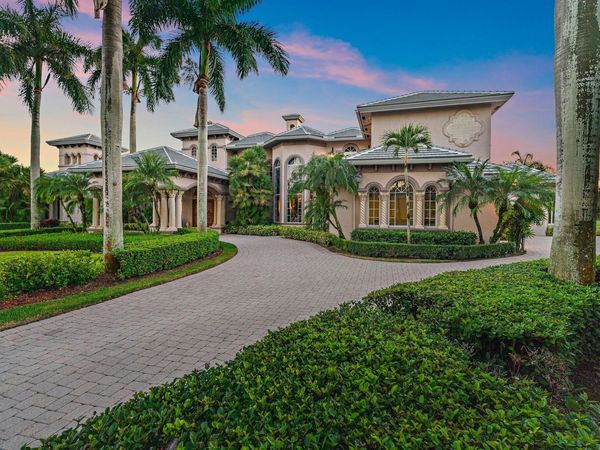 South Florida beachfront properties and housing market updates